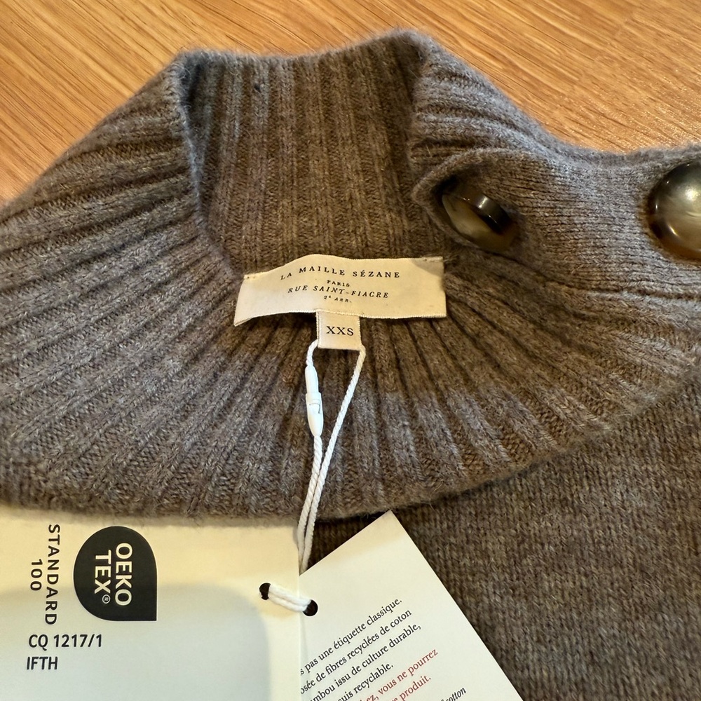 Sezane Taupe Sweater NWT RARE - Picture 5 of 5